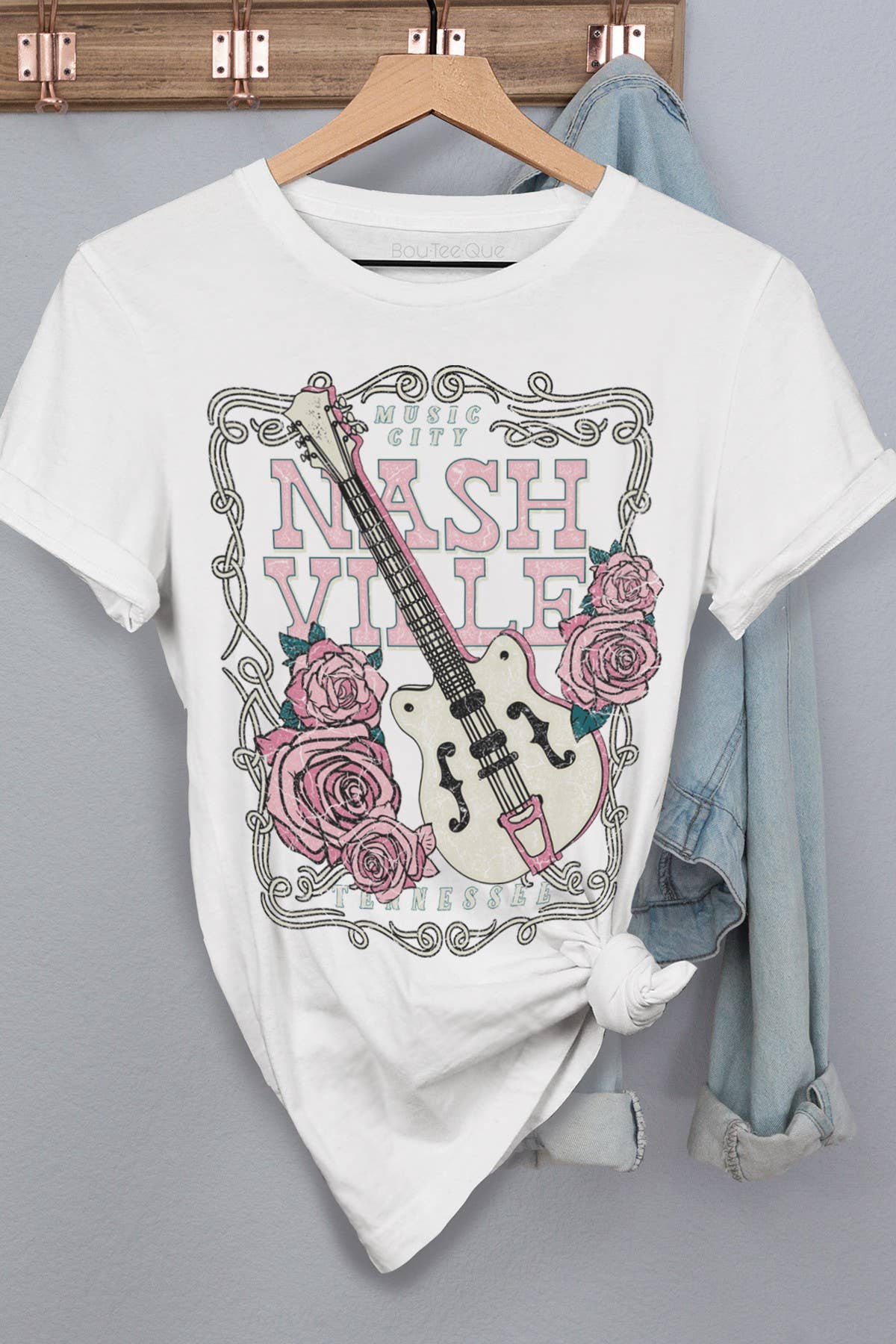 BouTeeQue Closet - Wholesale Screen Printed T-Shirt - Women's - 1066T - Nashville2