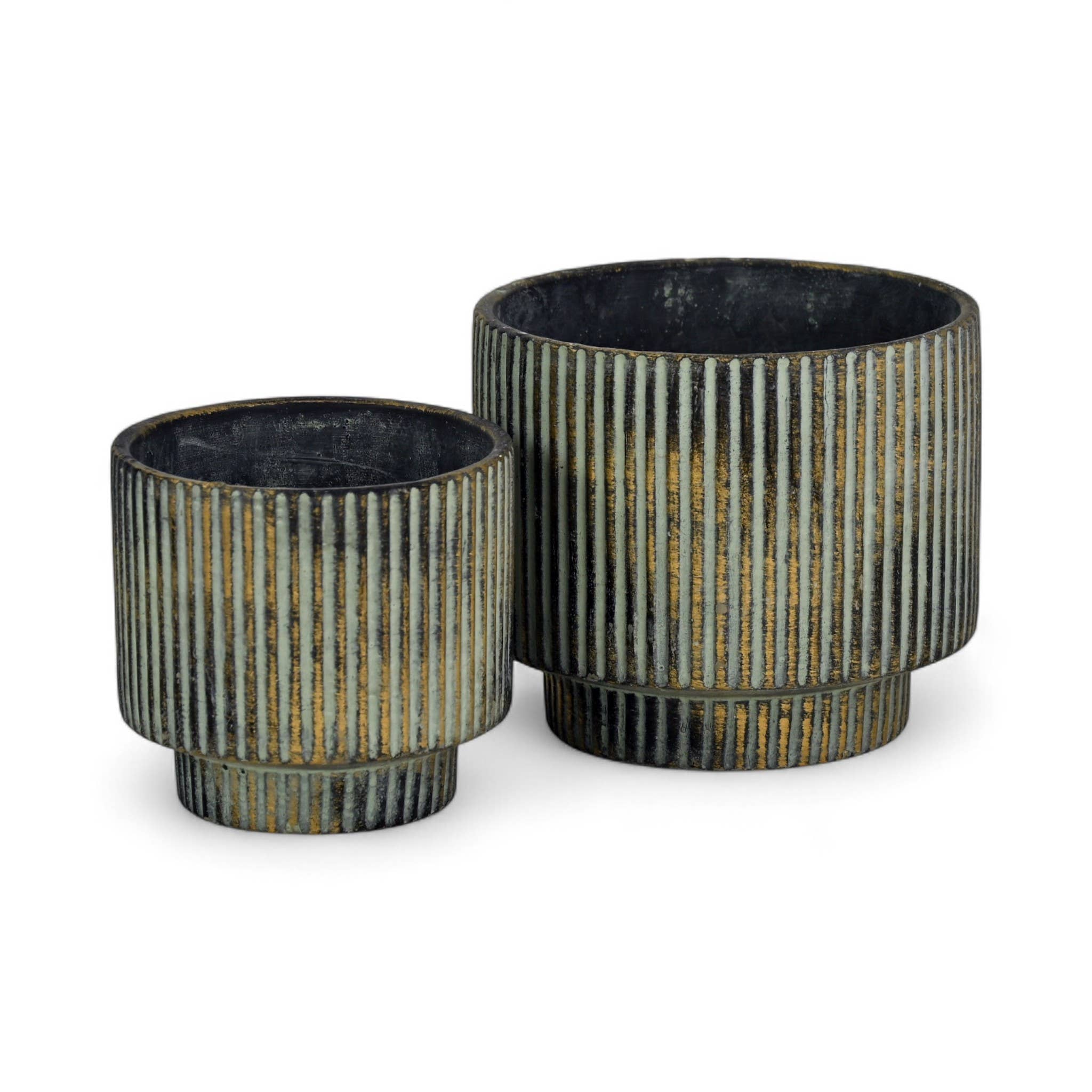 Cheungs Home Decor - Wholesale Plant Pot - Set of 2 Distressed Patina Cement Plant Pots0