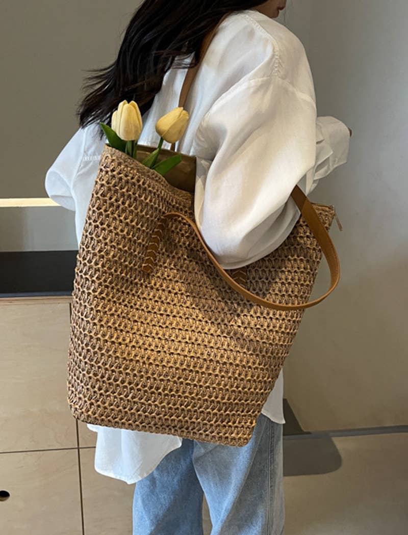 EmberLoom - Wholesale Beach Bag - Woven Straw Tote with Leather Handles5