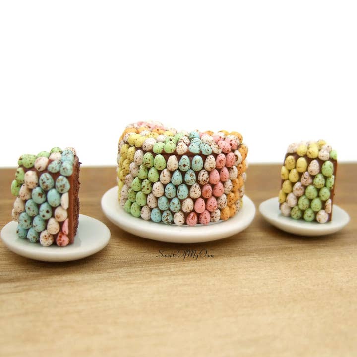Sweetsofmyown - Wholesale Decorative tabletop object - Miniature Chocolate Cake Covered with 216 Mini Eggs3