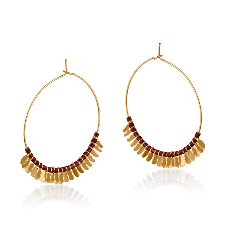 Boucles d'oreilles créoles perlées Gergana pour la vente par Big Metal London