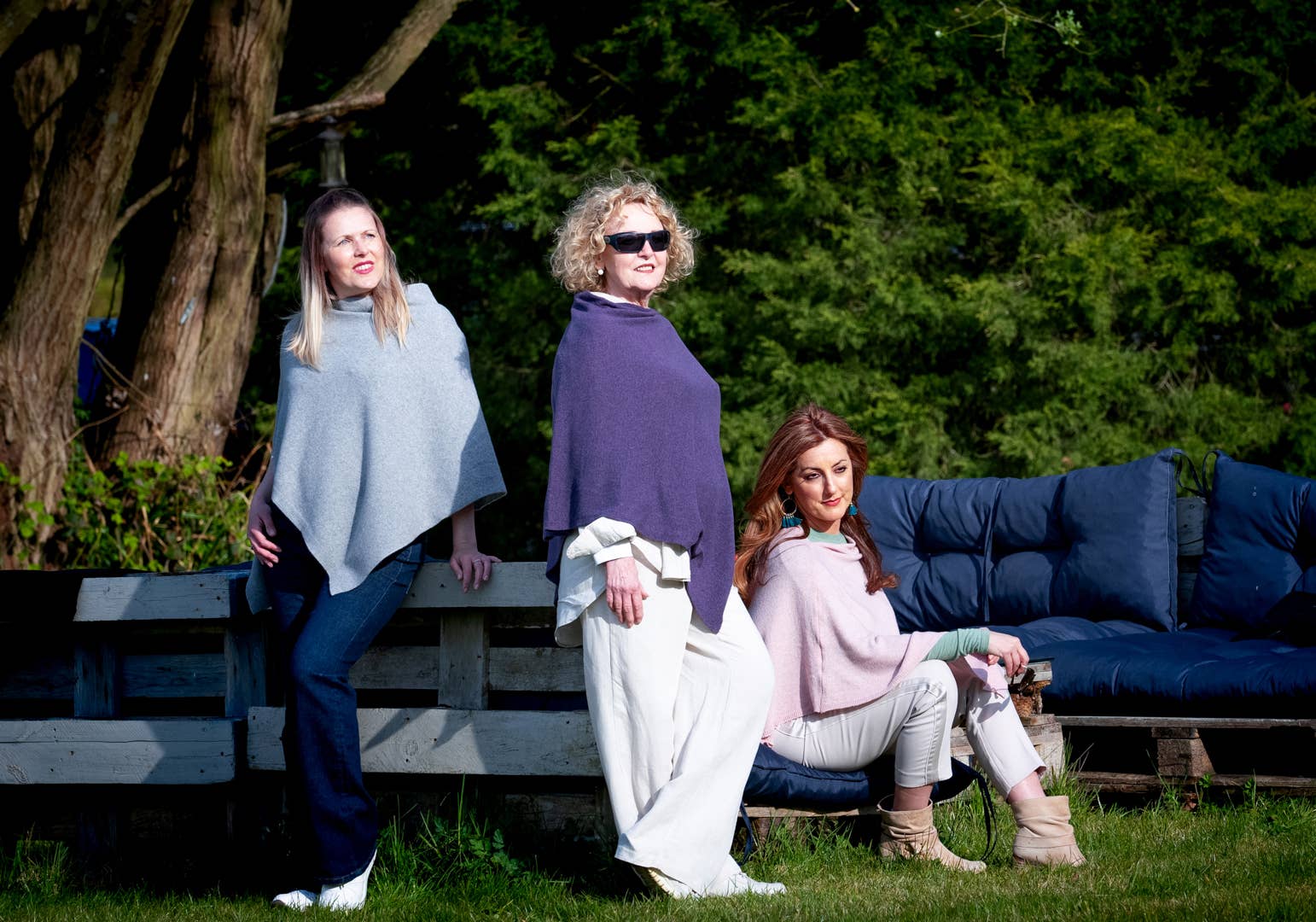 Creatico - Wholesale Poncho - Women's - House of Conti Firenze Cashmere Blend Italian Poncho Regular3