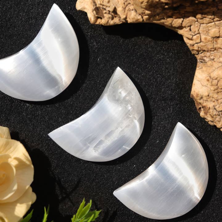 Natures Artifacts Inc - Wholesale Spiritual Stone/Crystal - Selenite Half Moon | Healing Selenite Moon2