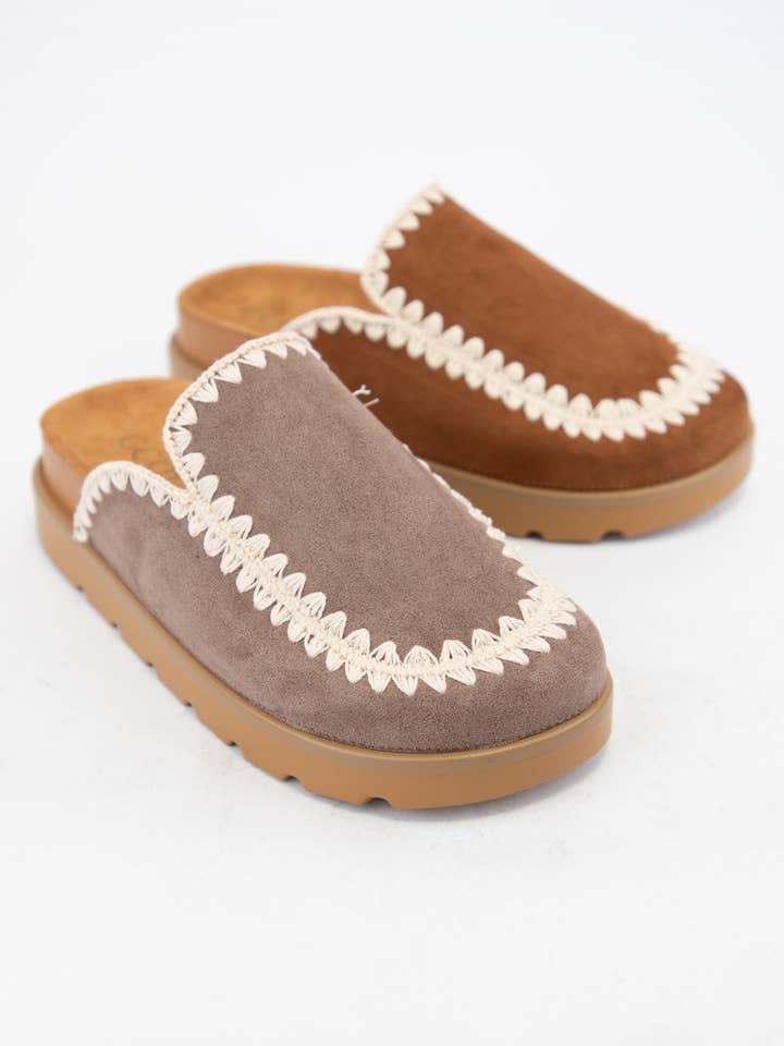 CCOCCI - Wholesale Slippers - Women's - MARGRET CROCHET STITCH DESIGN MOCCASIN SLIPPERS12