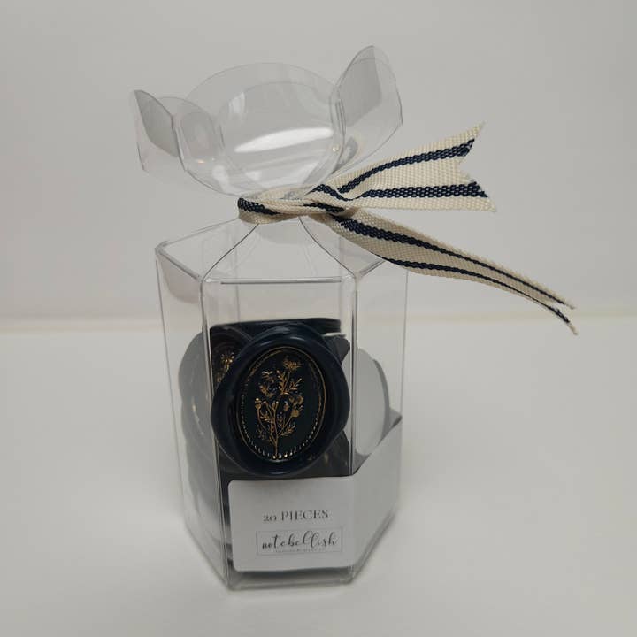 Sceaux en cire Historical Charm, fleurs ovales bleu marine pour la vente par Notebellish