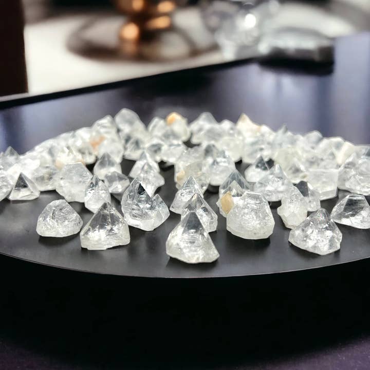Apophyllite Tips Small - 100 pcs for wholesale by Raj Minerals Inc