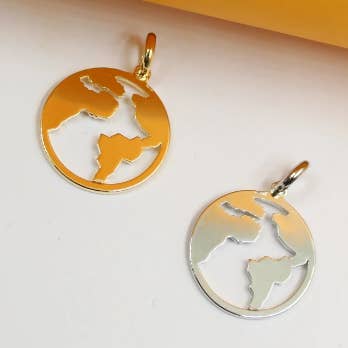 18K Gold Filled Globe Medallion Pendant | Gold Globe Pendant (A72) for wholesale by MIA Jewelry