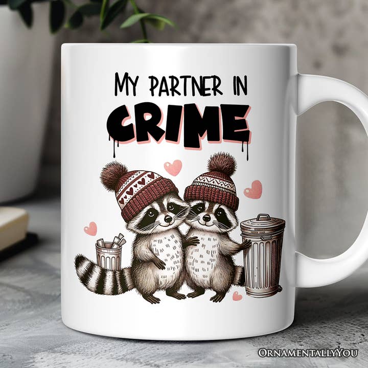 Caneca Meu Cúmplice no Crime Adora Guaxinins Para Casal por atacado de OrnamentallyYou