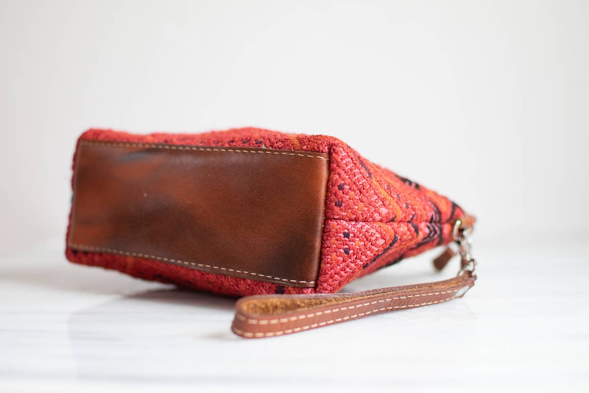 Red SALE - Woven Wristlet Crossbody Purse for wholesale on Faire3