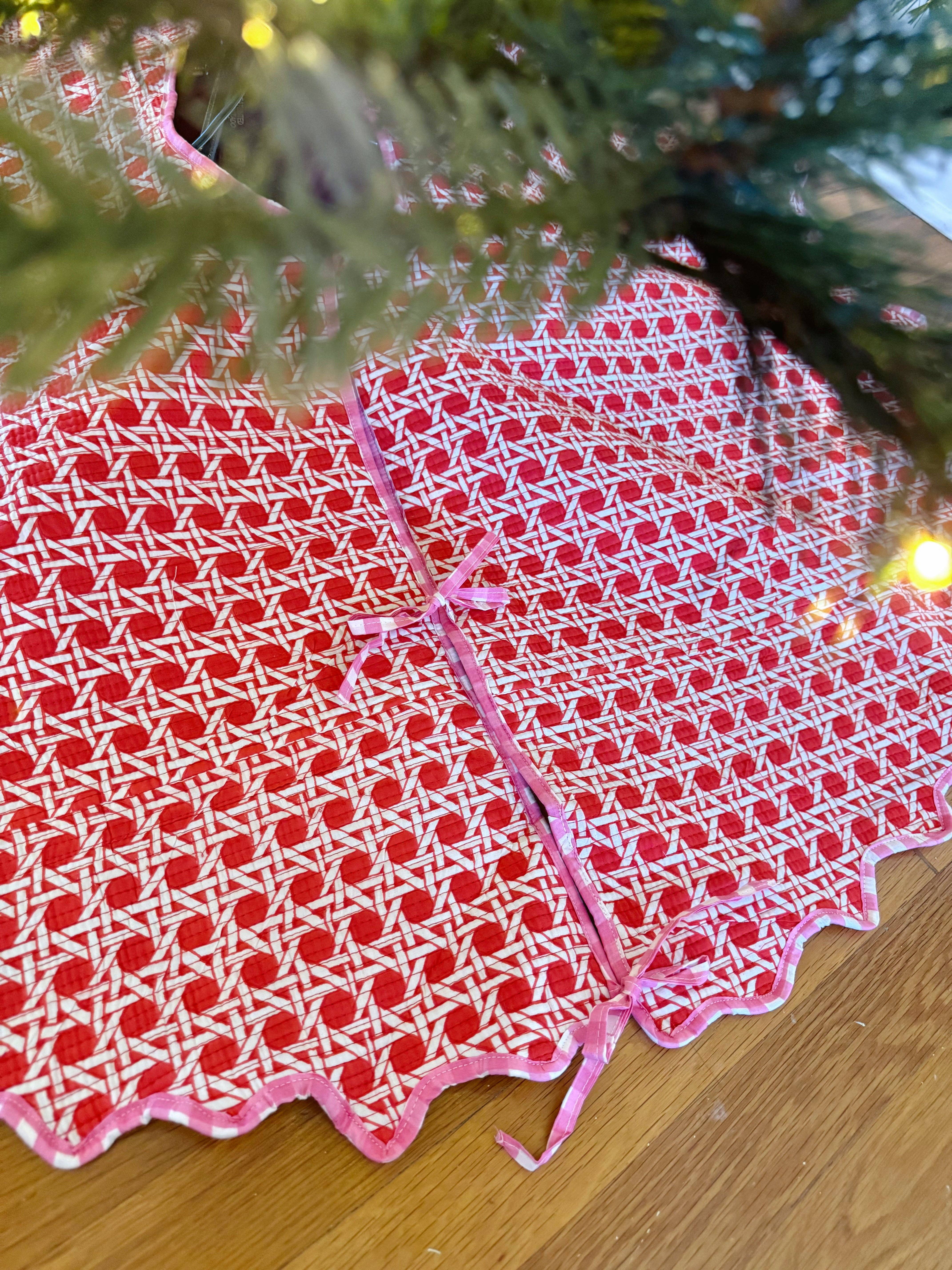 Clover Fridays - Wholesale Tree Skirt - Poppy Tree Skirt4