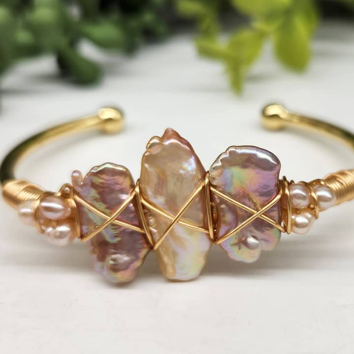 Meraki Gemstones - Wholesale Cuff Bracelet - Pearl-Biwa/Round Cultured Freshwater Pearl Bangle/Cuff1