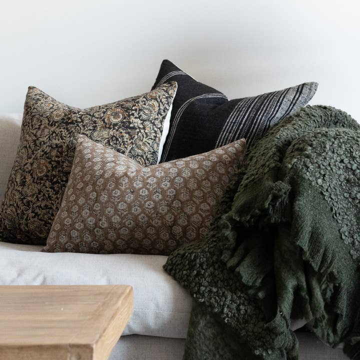Rug & Weave - Wholesale Throw Pillow Cover - BETSY Pillow Cover