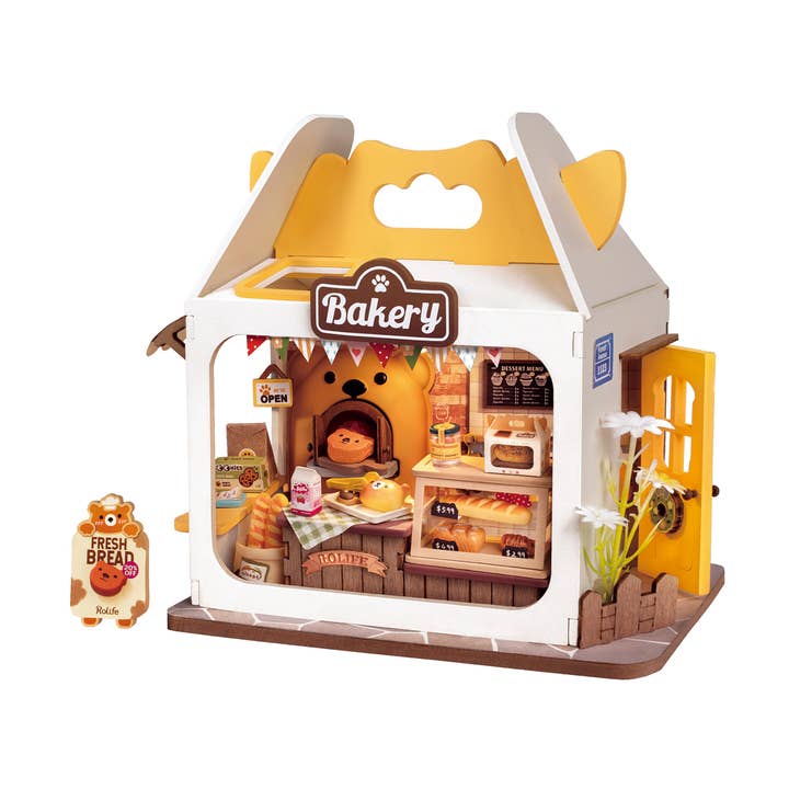 Kit de maison miniature à faire soi-même : Teddy's Breadbox pour la vente par Hands Craft