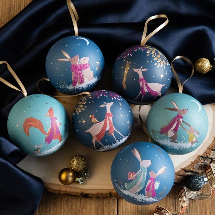 Tin Treats – wholesale Christmas decoration – Sara Miller Christmas - Tin Baubles 6 Asst (32) With Jazzies