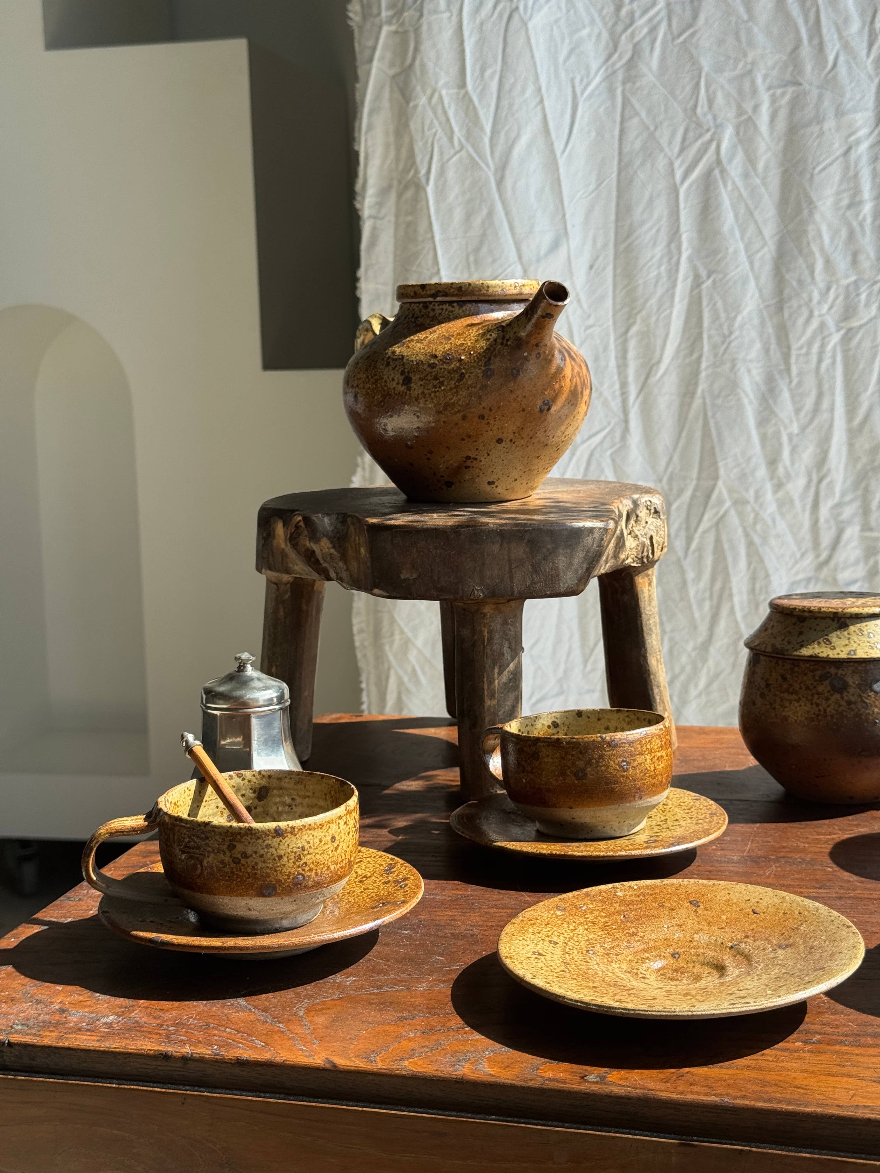 brown Small stoneware tea set with teapot, cups, sugar bowl for wholesale on Faire33