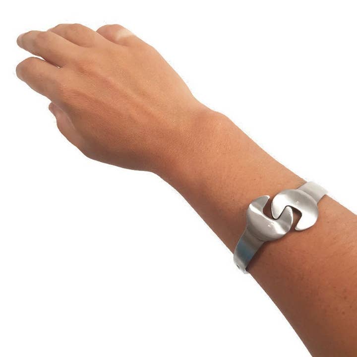 Gleamlety - Vente Bracelet manchette - Bracelet clé en acier inoxydable4