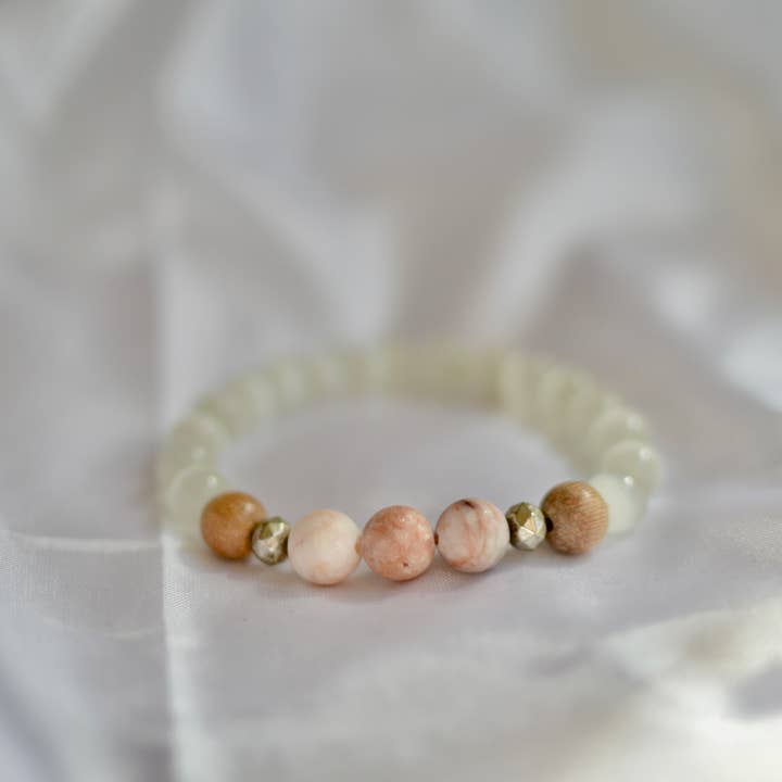 Pulsera con cuentas de selenita y jaspe cebra, elástica de 7 mm para venta al por mayor de Moonstone Made