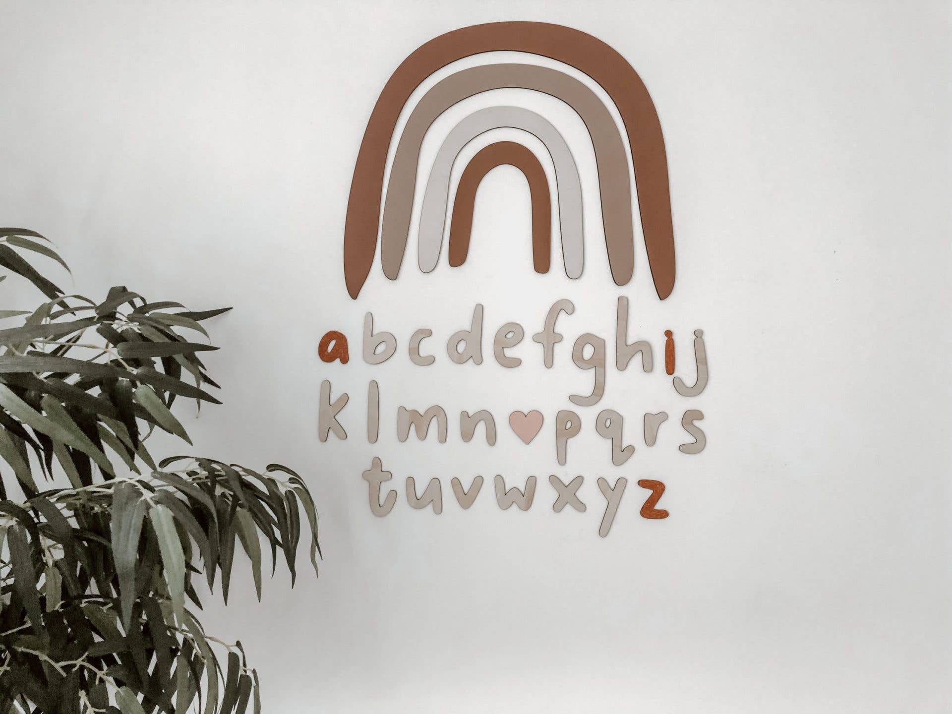 Timber Tinkers – Großhandel Wanddeko - Kind & Baby – Alphabet aus Naturholz – Wanddekoration für Kinderzimmer4