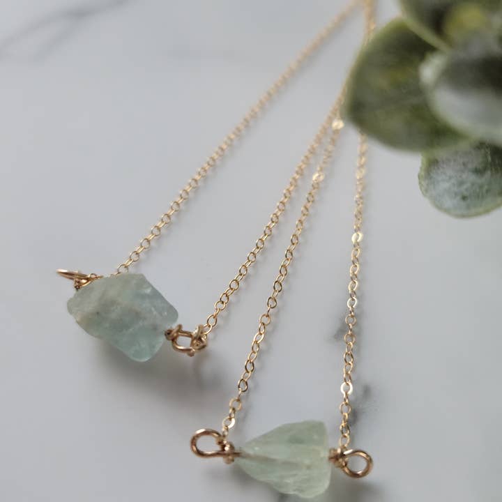 Collar de aguamarina y cristal crudo para venta al por mayor de LoftCharm