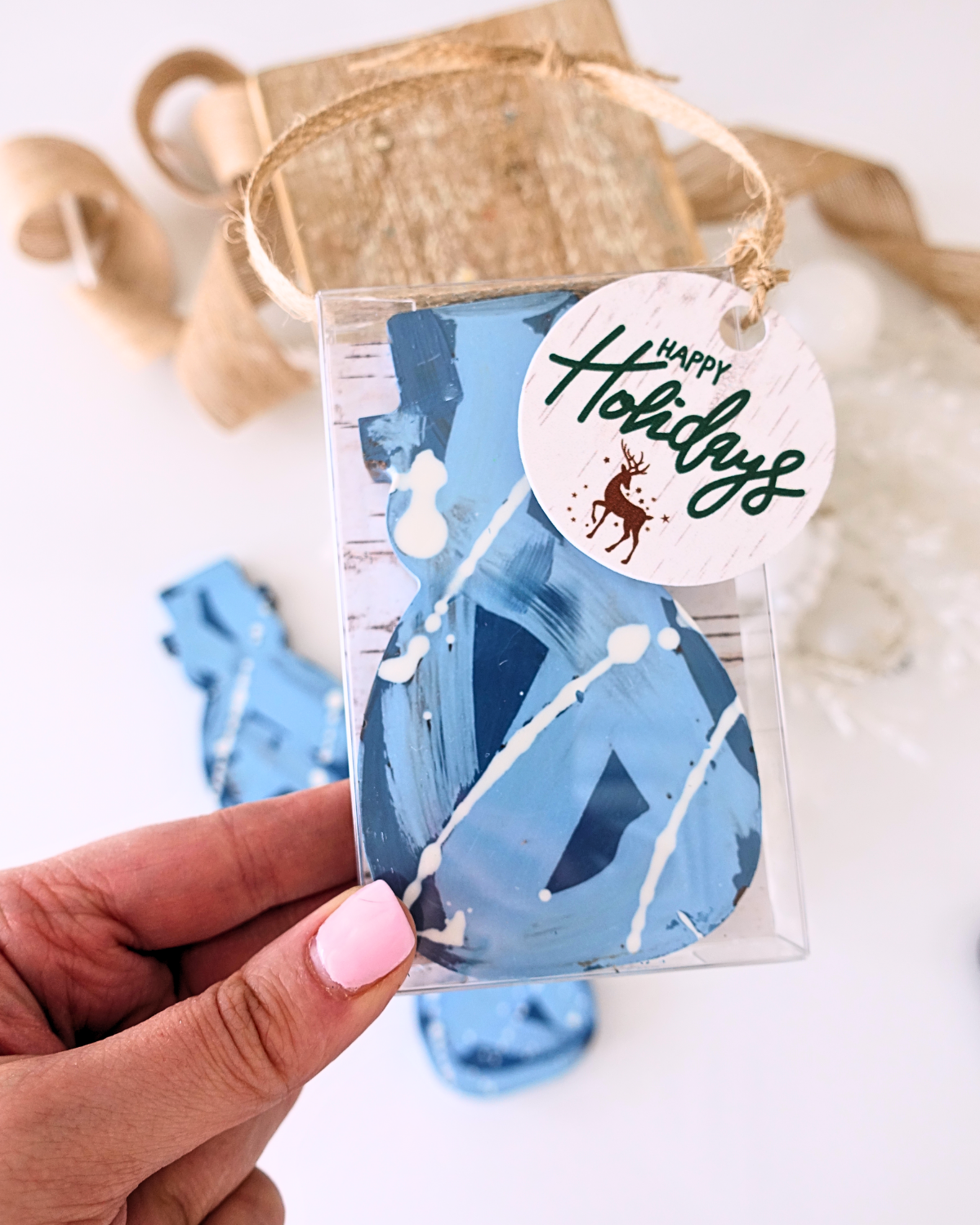 Succulent Chocolates & Sweets Inc - Wholesale Chocolate Box - Crunchy Hazelnut Gianduja Snowman (Ornament Box)6