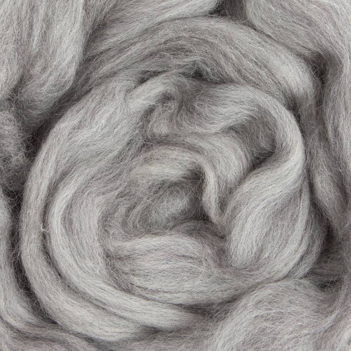 Desert Breeze Distributing - Wholesale Yarn - Merino Wool Top Roving, Grey Heather, 1 ounce