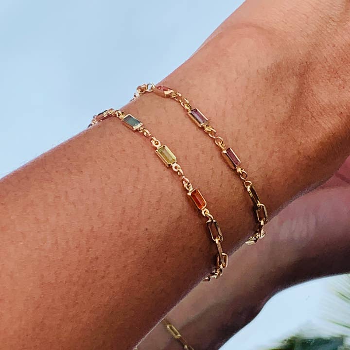 Pulsera de eslabones con piedras preciosas multicolor chapada en oro – Joyería delicada para mujer para venta al por mayor de Mali Beads