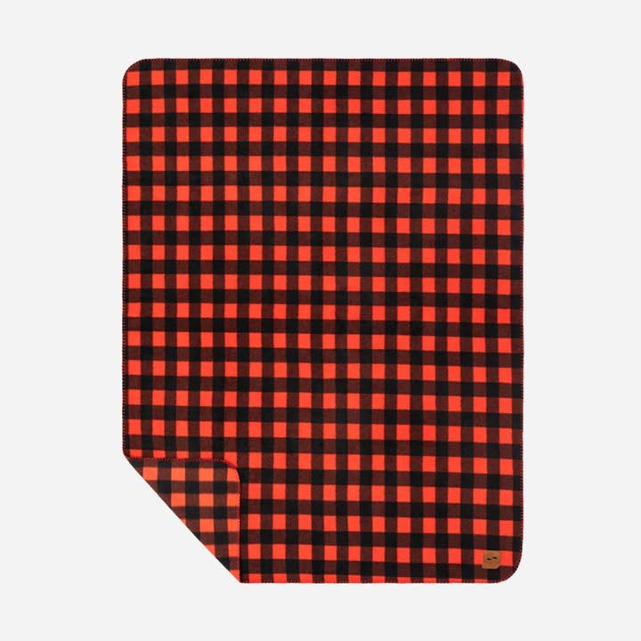 Yukon Fleece Blanket - Red for wholesale by Slowtide
