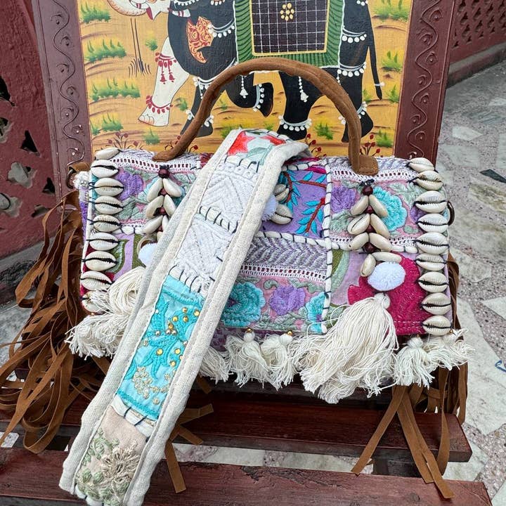 GYPSY STUDIO - Wholesale Shoulder bag – women's - Sequin Work Bag Handcrafted Collection Banjara Bag3