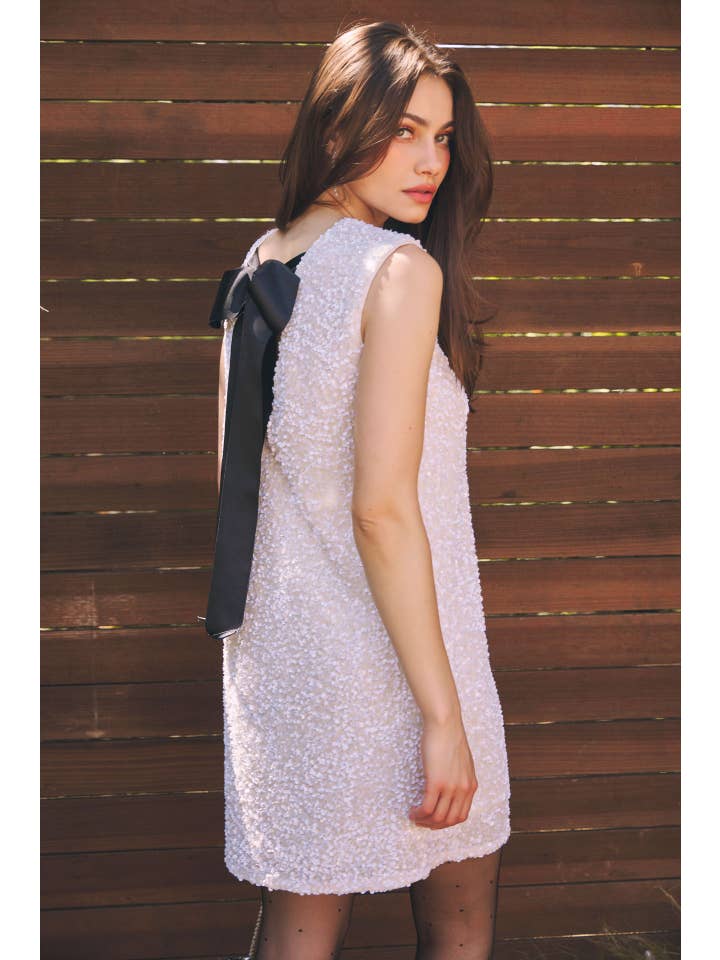 idem ditto - Wholesale Dress - Women's - HOLIDAY MAGIC SEQUIN VELVET DRESS WITH BACK CONTRAST RIBBON7