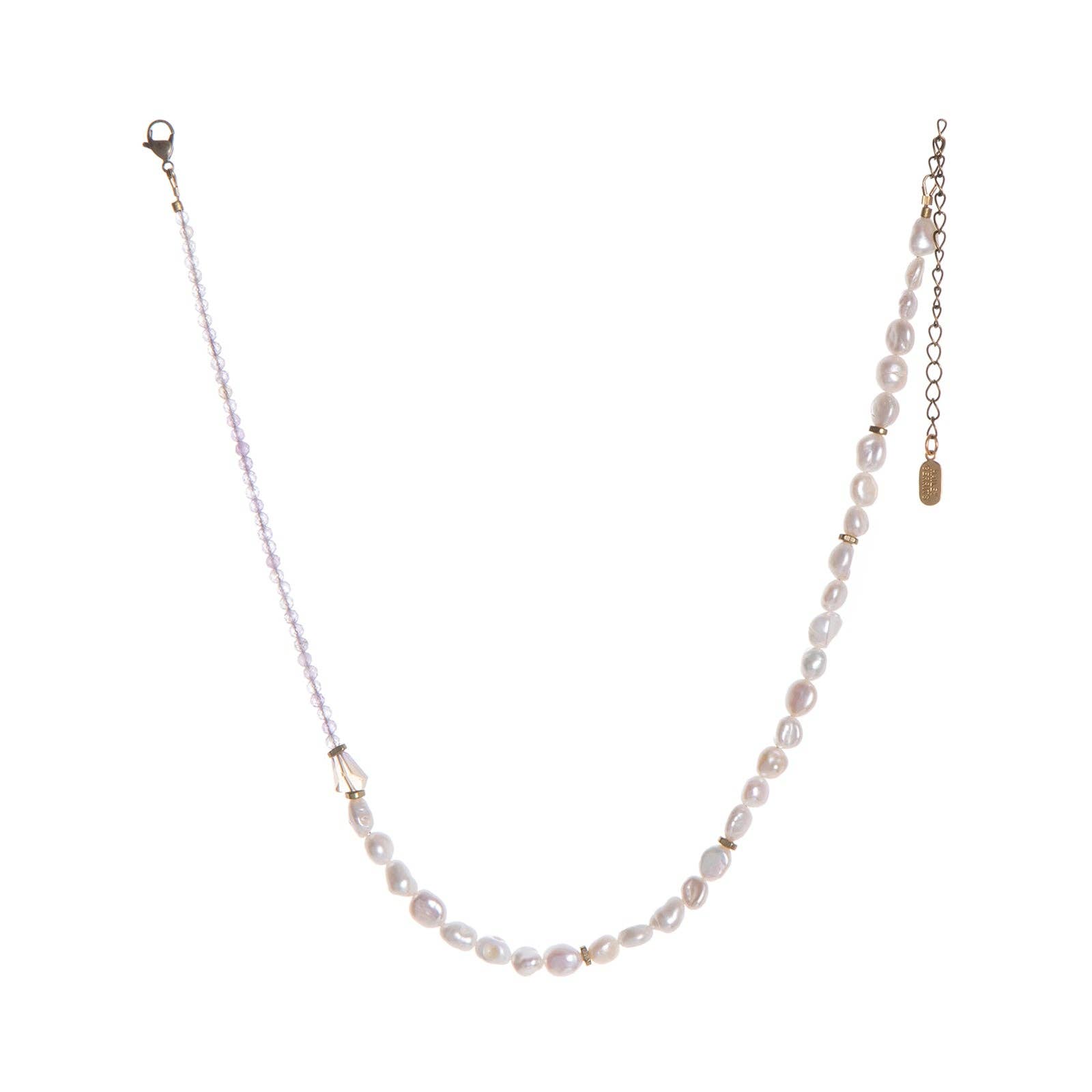 Hailey Gerrits – Großhandel Perlenkette – Eliane Halskette2