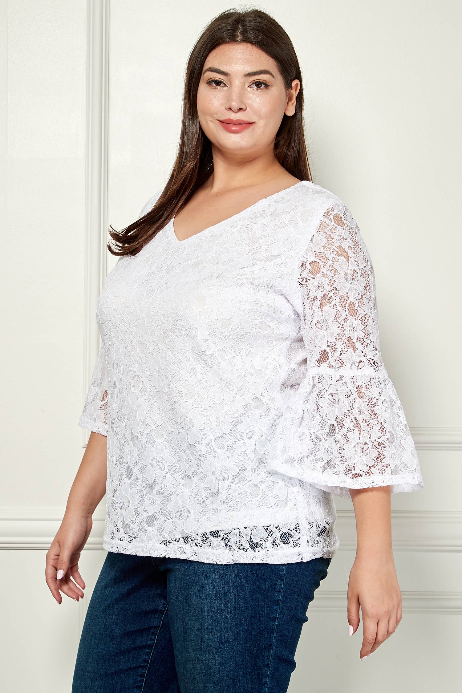 Winslow Collection - Wholesale Blouse - Women's - PLUS SIZE V- NECK ELBOW SLEEVE LACE TOP G9018250PX6