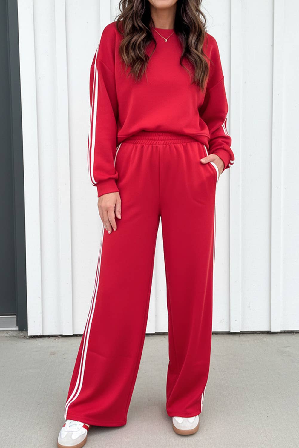 LA Society - Vente Ensemble de vêtements d'intérieur – femme - Ensemble 2 pièces : Pull rayé et pantalon de survêtement élastique LAS (S-XL)1