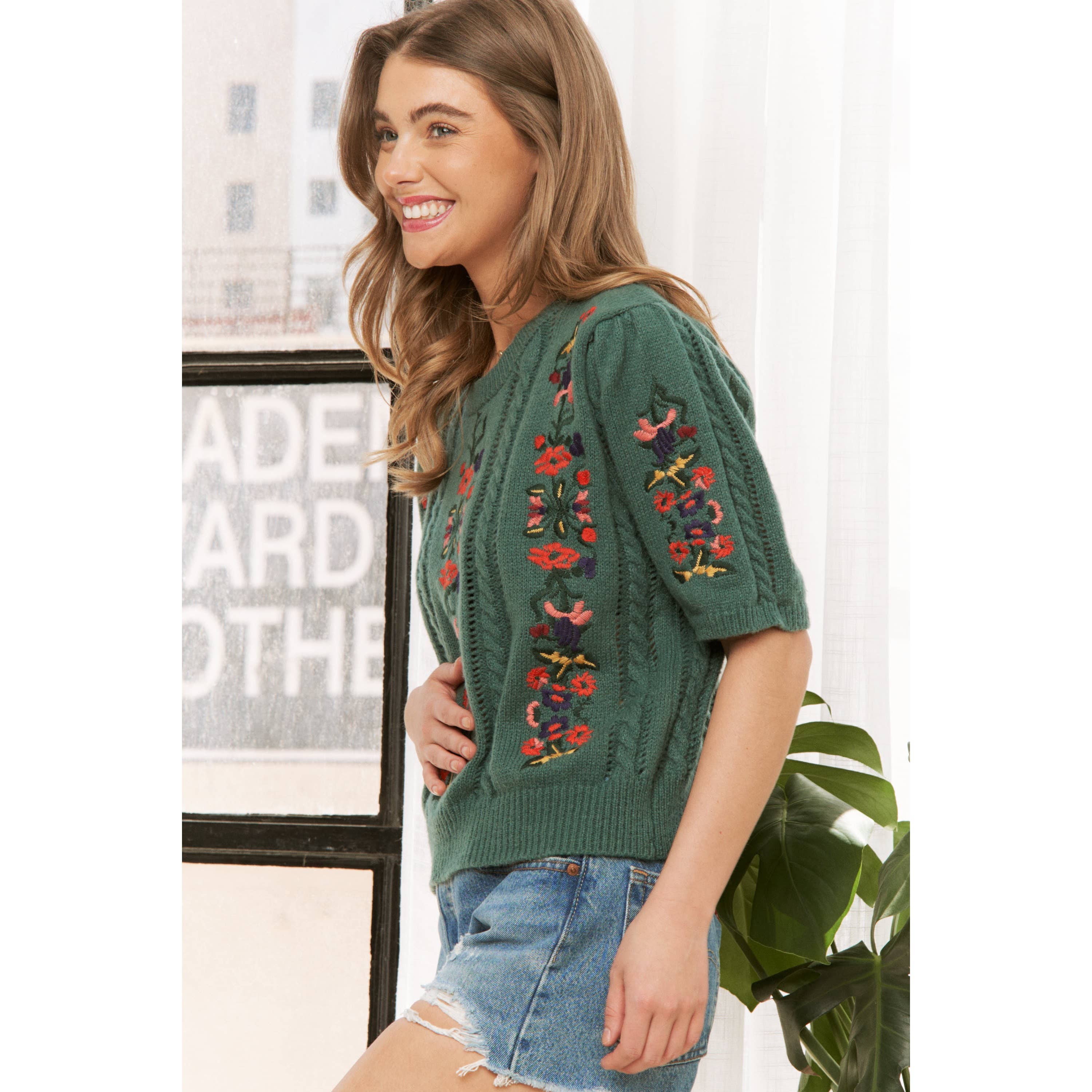 Sweet Generis - Wholesale Knit Sweater - Women's - CUTE FLORAL EMBROIDERY CASUAL PULLOVER SWEATER7
