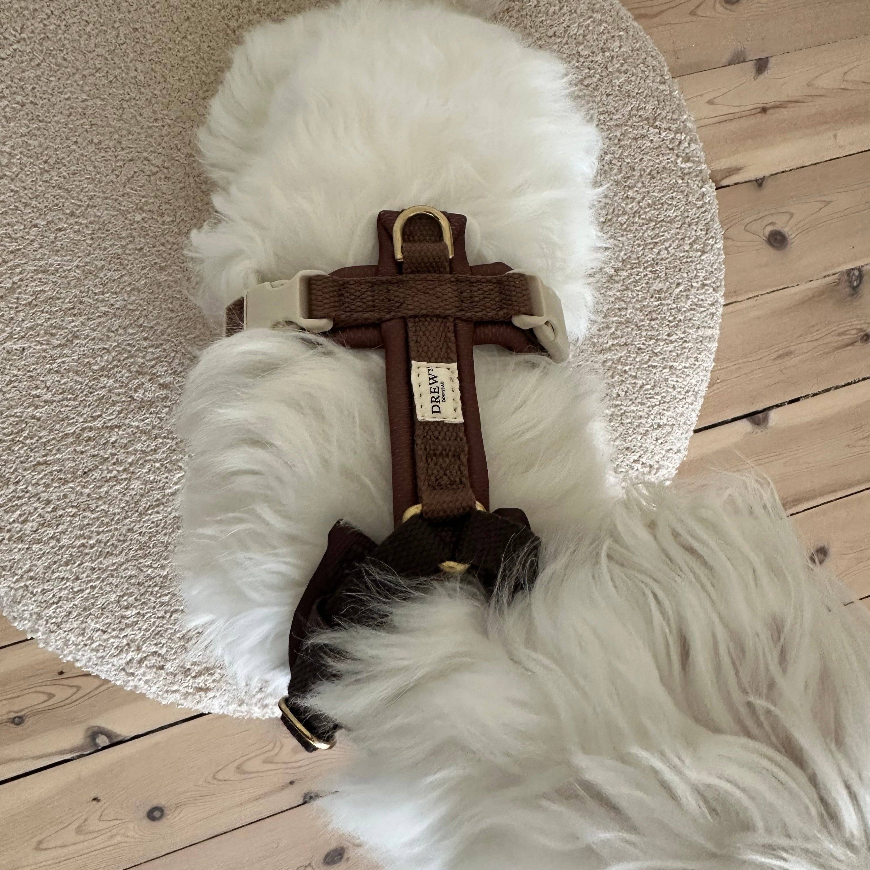 Mørkebrun Chocolate PRO / Justerbar hundesele (mørkebrun) for engroshandel på Faire1