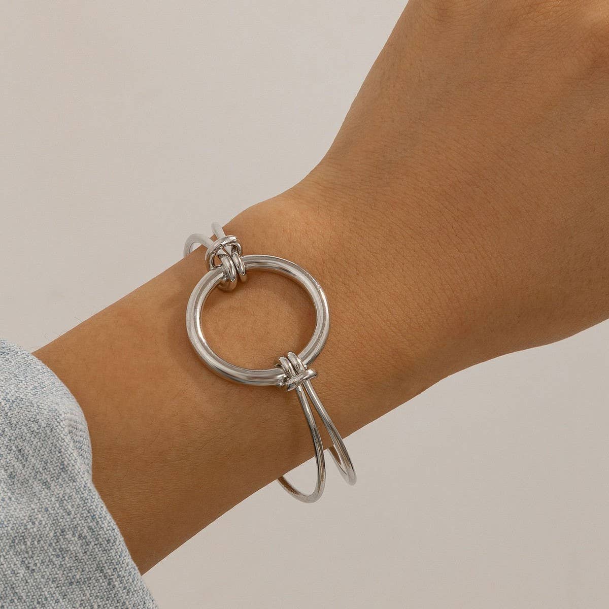 ACCITY - Wholesale Link & Chain Bracelet - SIMPLE DOUBLE-LAYER HOLLOW KNOTTED OPEN BRACELET_CWMM310110