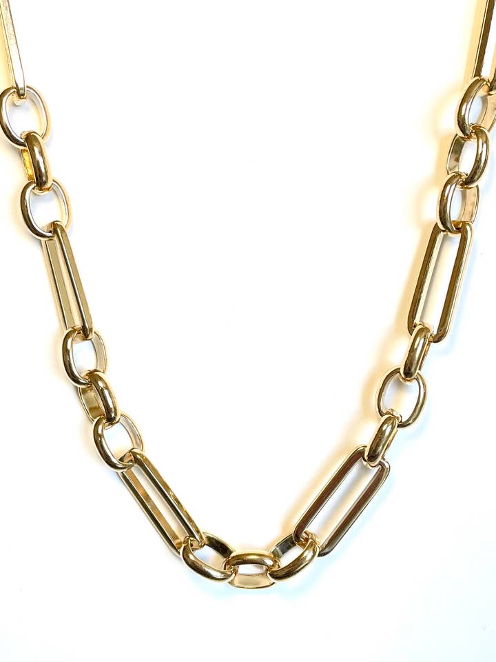 Collana a catena Loops n Links di grandi dimensioni per la vendita all'ingrosso da parte di Jennifer Tuton Jewelry