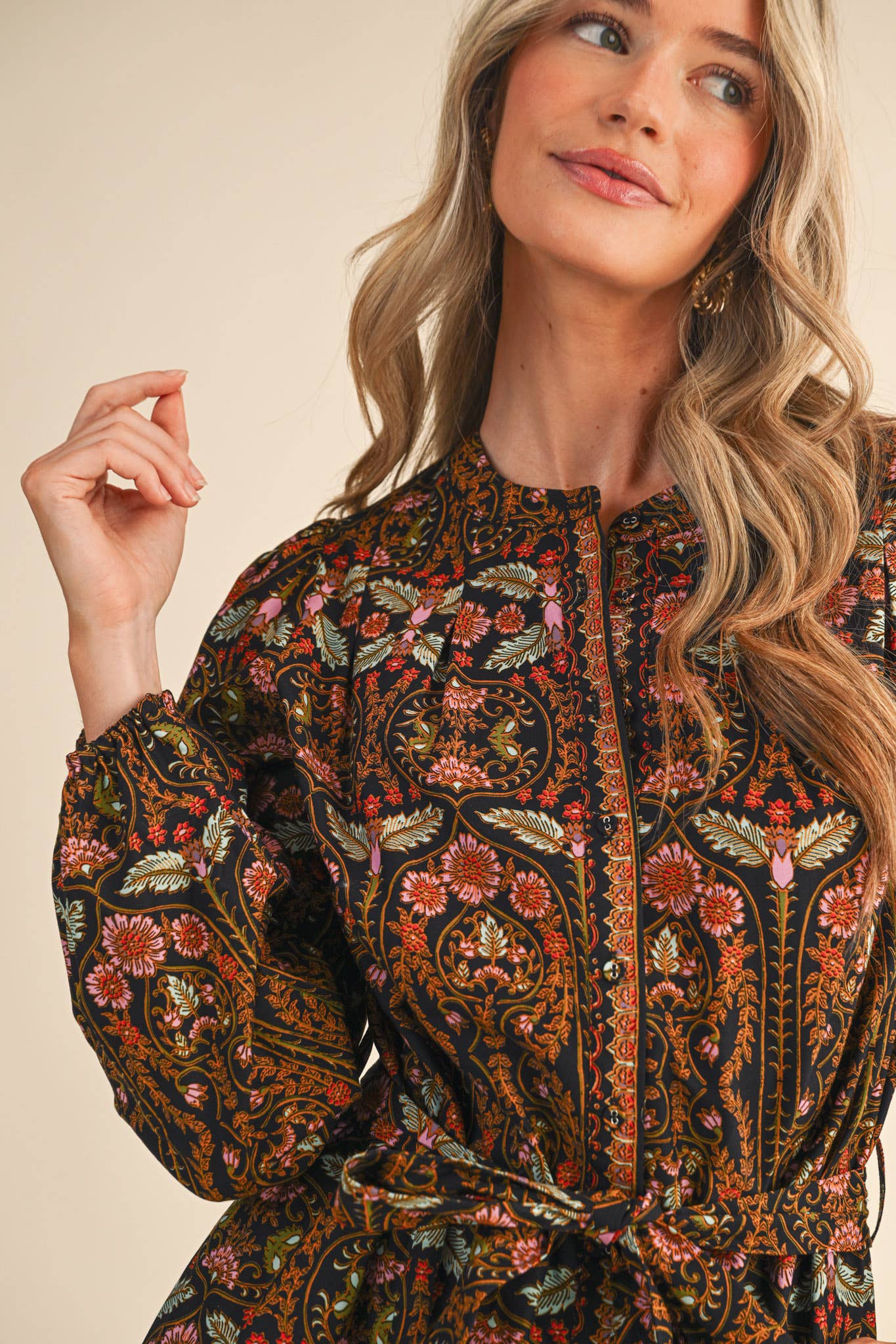 &MERCI - Wholesale Dress - Women's - EXCLUSIVE FLORAL PRINT BUTTON DOWN BELTED MINI DRESS MDR45214