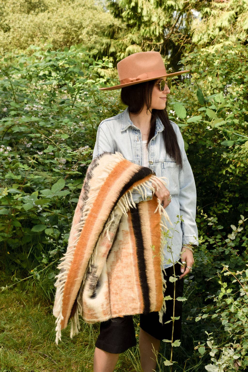 Wylde Brigade – wholesale Prydnadsfilt – Santiago Ullfilt15