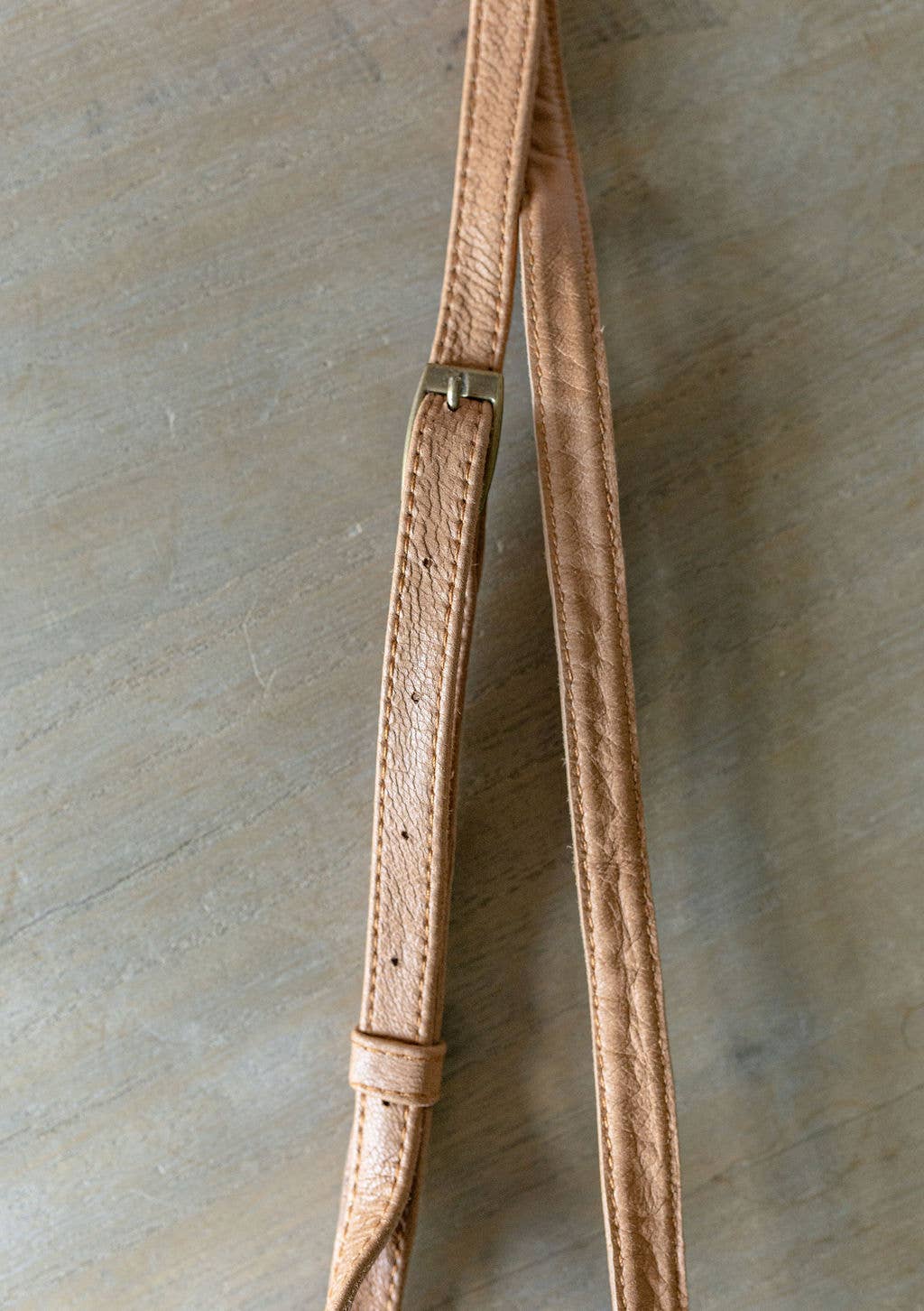 Balibatiks - Vente Pochette – femme - Pochette 200.001 en cuir 100 % et batik3