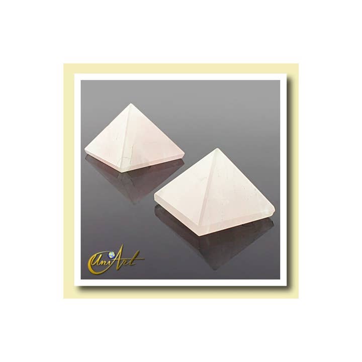 UniArt - Wholesale Spiritual Stone/Crystal - Quartz Pyramid 2 cm