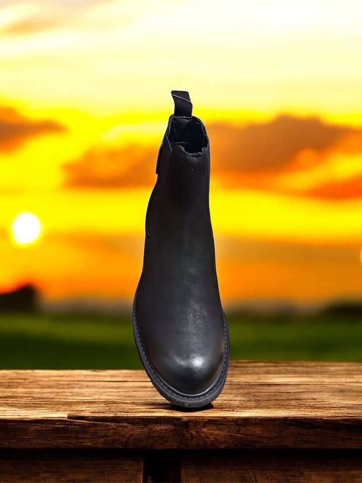 Stivali da donna Lasocki in nero Numero di fabbricazione: W123-GHADI-07 (Ultimi pezzi) per la vendita all'ingrosso da parte di Lieber Deem Marktplatz