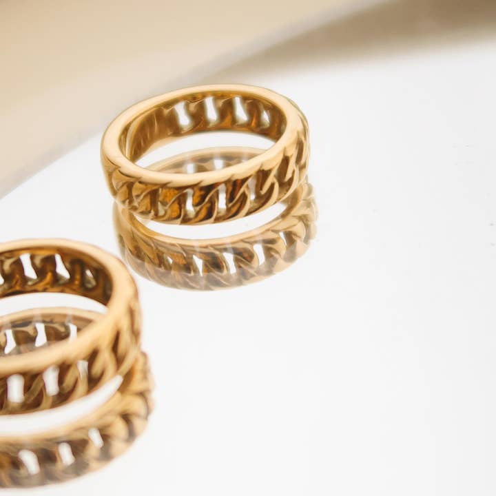 Yellow Gold Billie 18K Non-Tarnish Braided Chain Ring for wholesale on Faire3