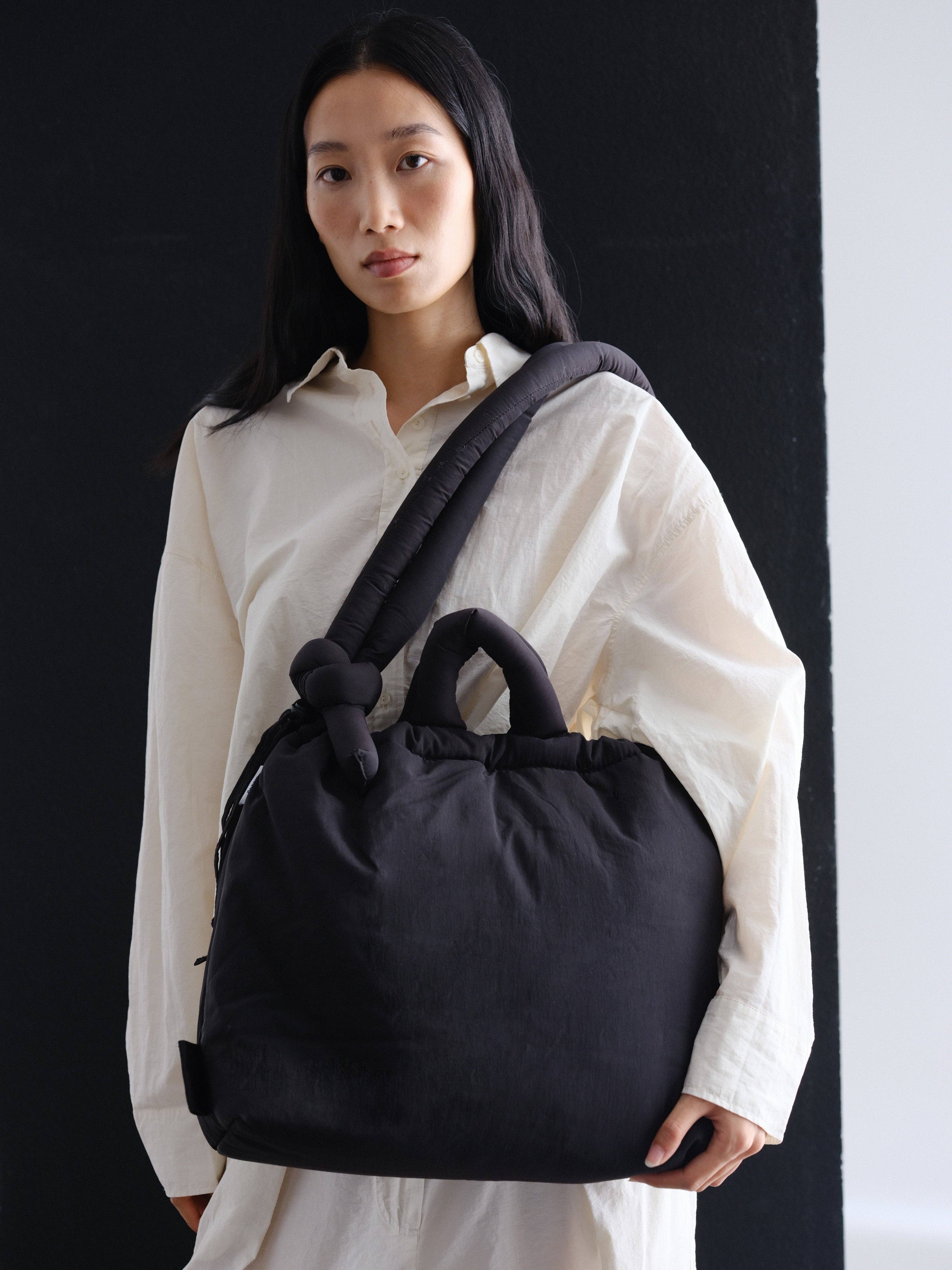 Ölend Backpacks - Wholesale Shoulder Bag - Women's - Ona Soft Bag104
