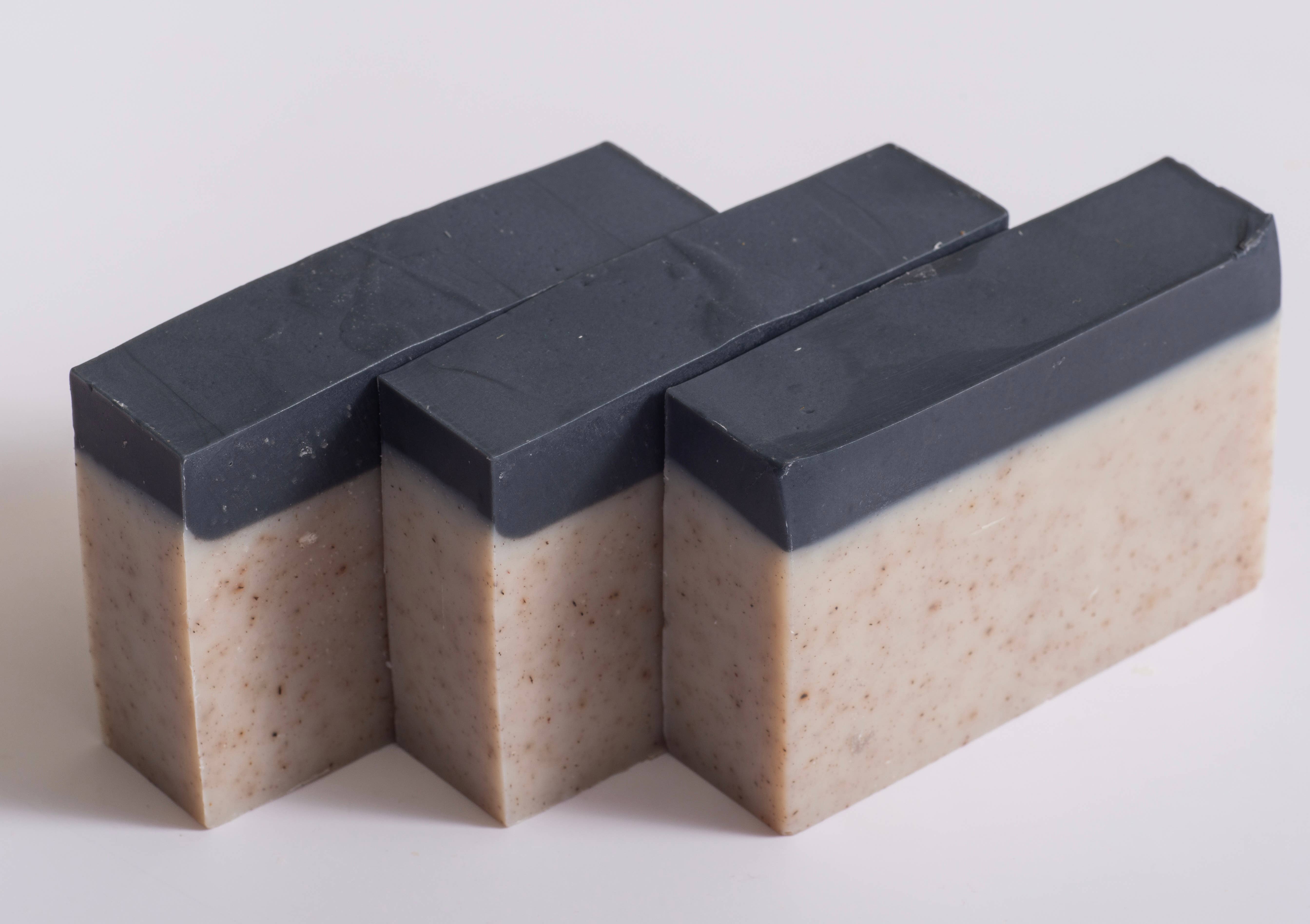 River Ridge Soaps - Wholesale Bar Soap - Black Chamomile2