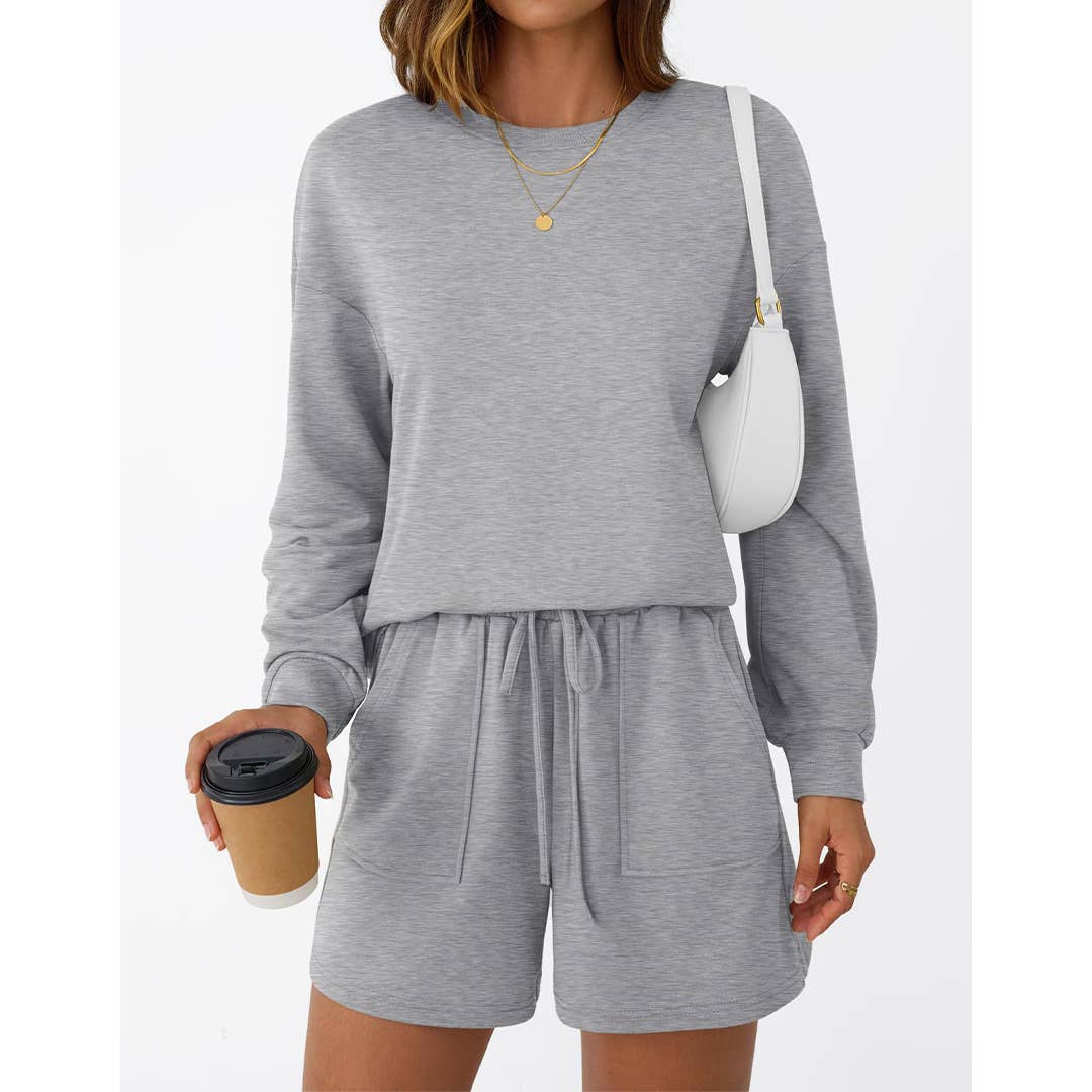 UNISHE - Wholesale Top & Short Set (NOT Loungewear) - Women's - Long Sleeve Sweatshirt and Shorts Fashion Casual Set MD2326