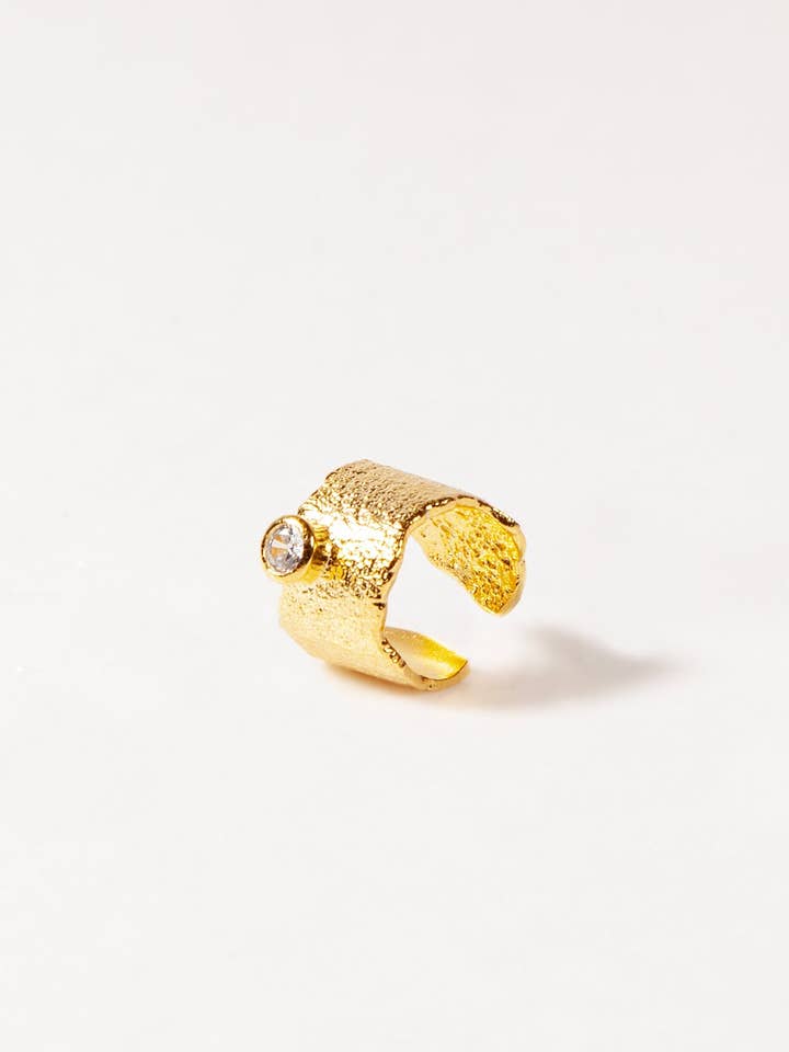 Polsino per Orecchio con CZ Testurizzato per la vendita all'ingrosso da parte di Seyyah