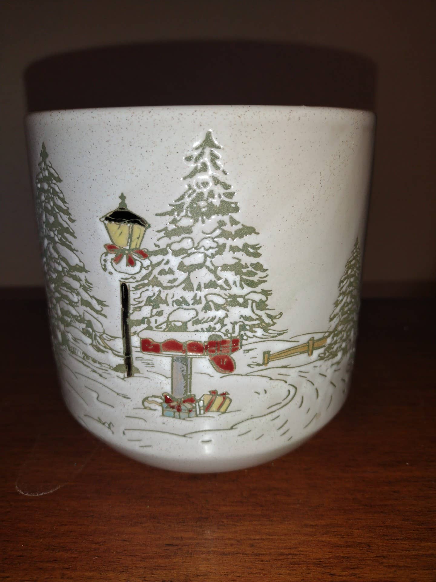 Napco - Wholesale Plant Pot - Planter, Winter Cabin Scene Item # 532611