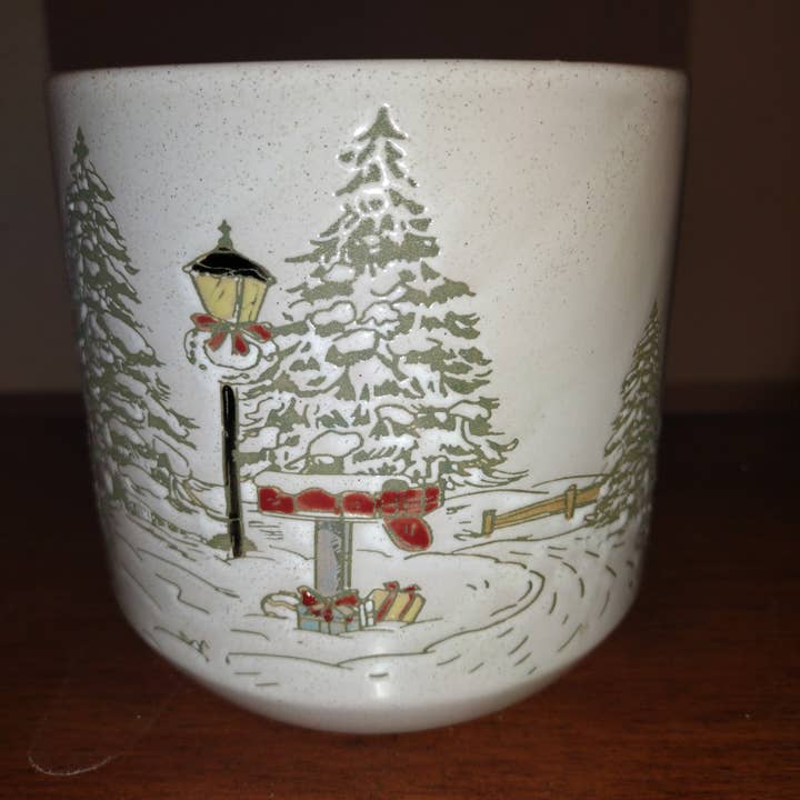 Napco - Wholesale Plant Pot - Planter, Winter Cabin Scene Item # 532611