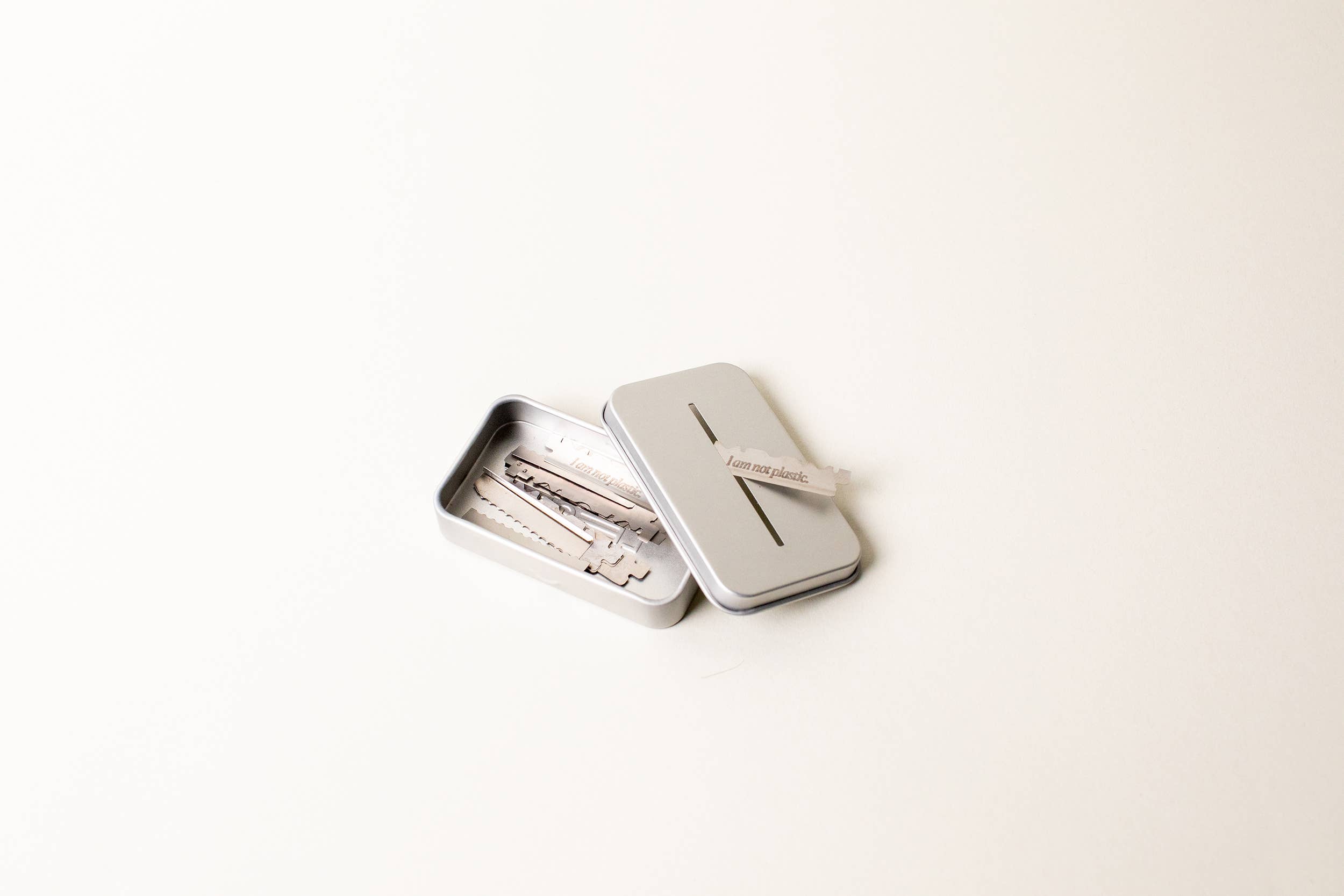 Leaf Shave - Vente Rasoir - Boîte de recyclage de lames de rasoir3