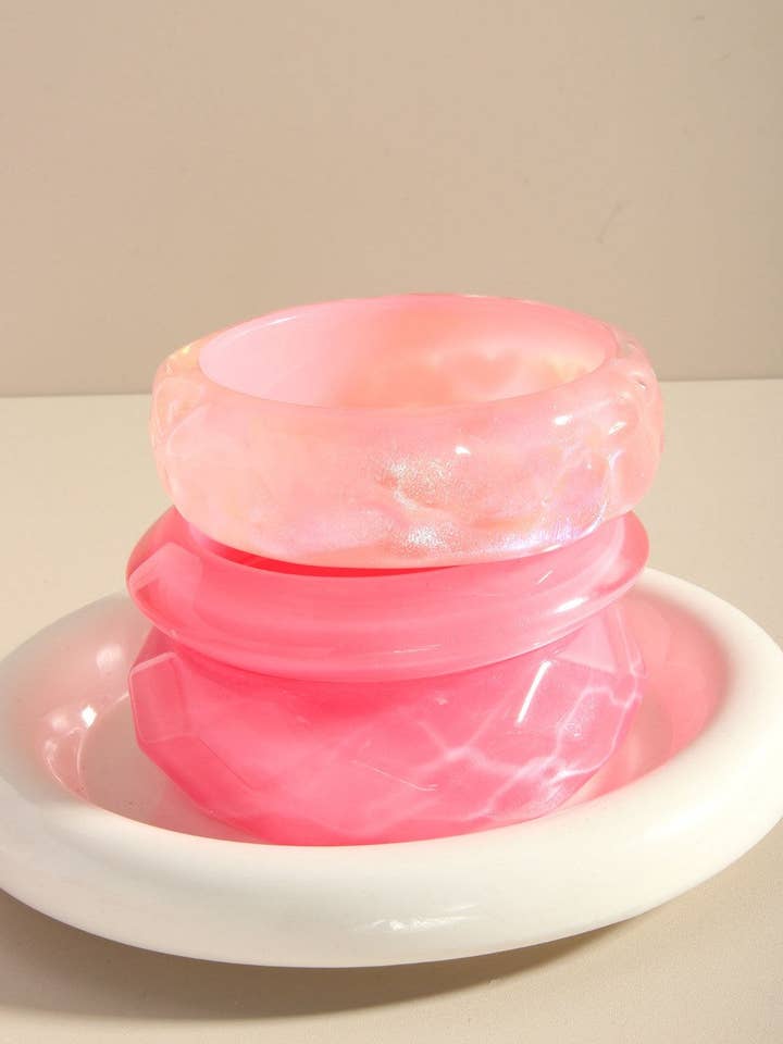 Pulseras Acrílicas Simples Brillantes Rosadas DP25B569 para venta al por mayor de Dipped Shop